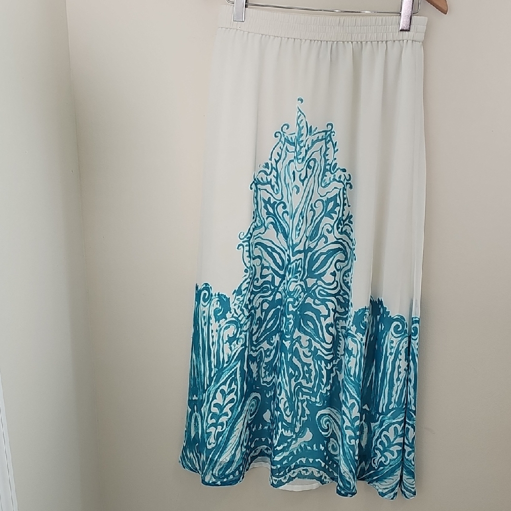 Soft Surroundings Blue and Cream A-Line Skirt. Elastic Waist. Small